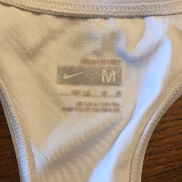 Nike Medium White Nike Fit Sports Bra - Picture 2 of 4